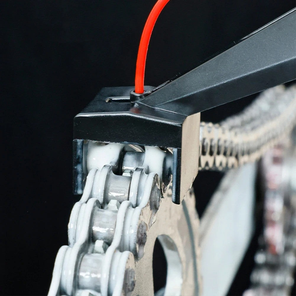Motorcycle Chain Lube Applicator Tool - Precise Lubricant Dispenser for Chain Maintenance