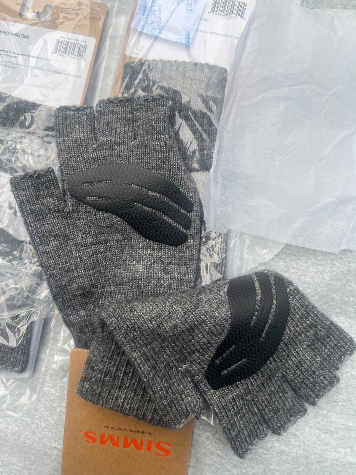 Simms Wool Half Finger Glove for Fishing Size L/XL Waterproof Warm