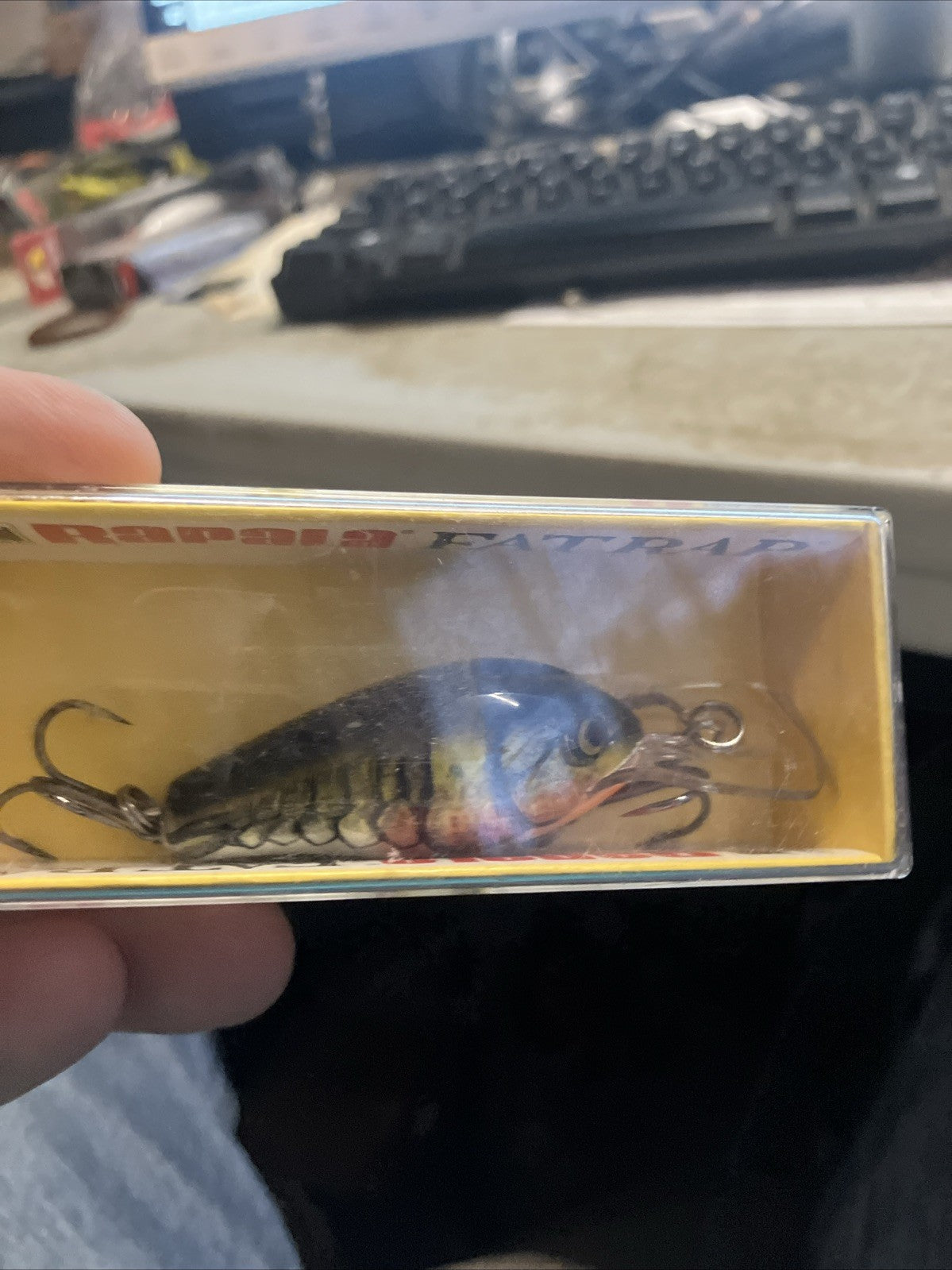 Treble Hook Fishing Lure for Bass Crappie Balsa Wood Crawdad Minnow