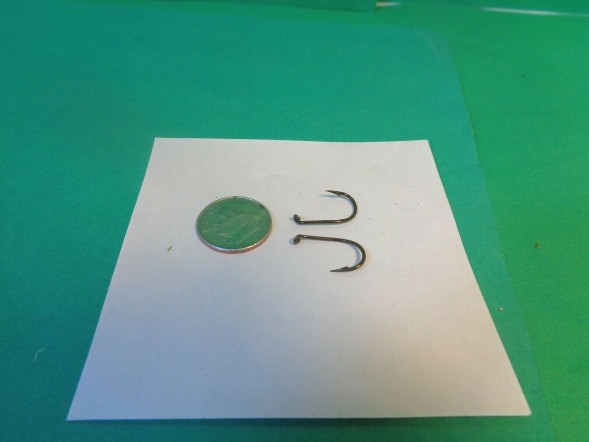 Mustad Viking Hooks Size 4 - 100 Count Fishing Hooks in Bronze
