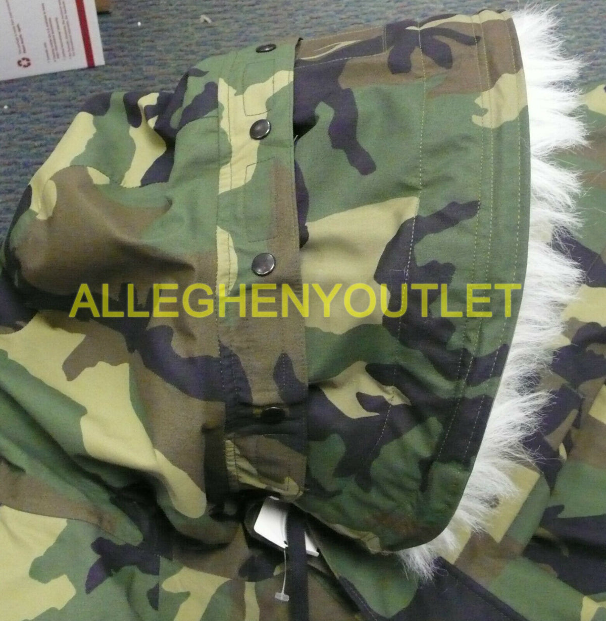Military Fur Ruff Attachment for ECWCS Gore-Tex Parka X-Large