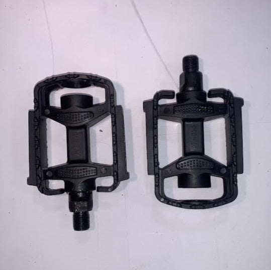 Kids Bike Pedals Replacement Set 1/2 Inch Axle with Reflector - Durable & Lightweight