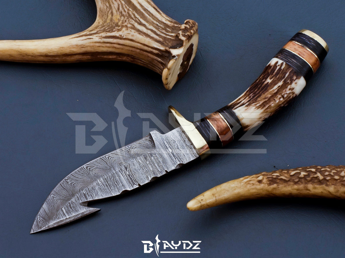 Damascus Steel Hunting Knife with Stag Antler Handle and Leather Sheath - Fixed Blade