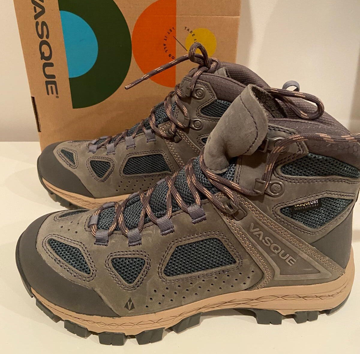 Women's Waterproof Hiking Boots - Size 9 Mid-Top Trail Shoes