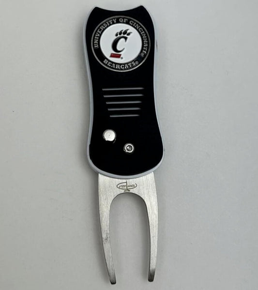 Golf Divot Repair Tool with Removable Ball Marker - Cincinnati Bearcats