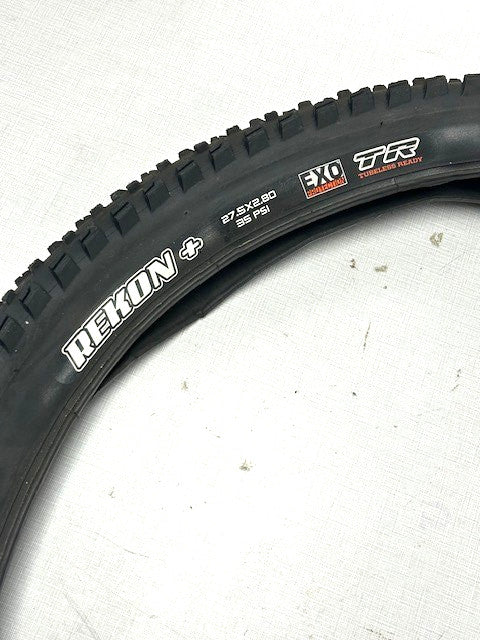 27.5 Inch Mountain Bike Tire Maxxis Rekon Plus Tubeless Ready Folding Tire