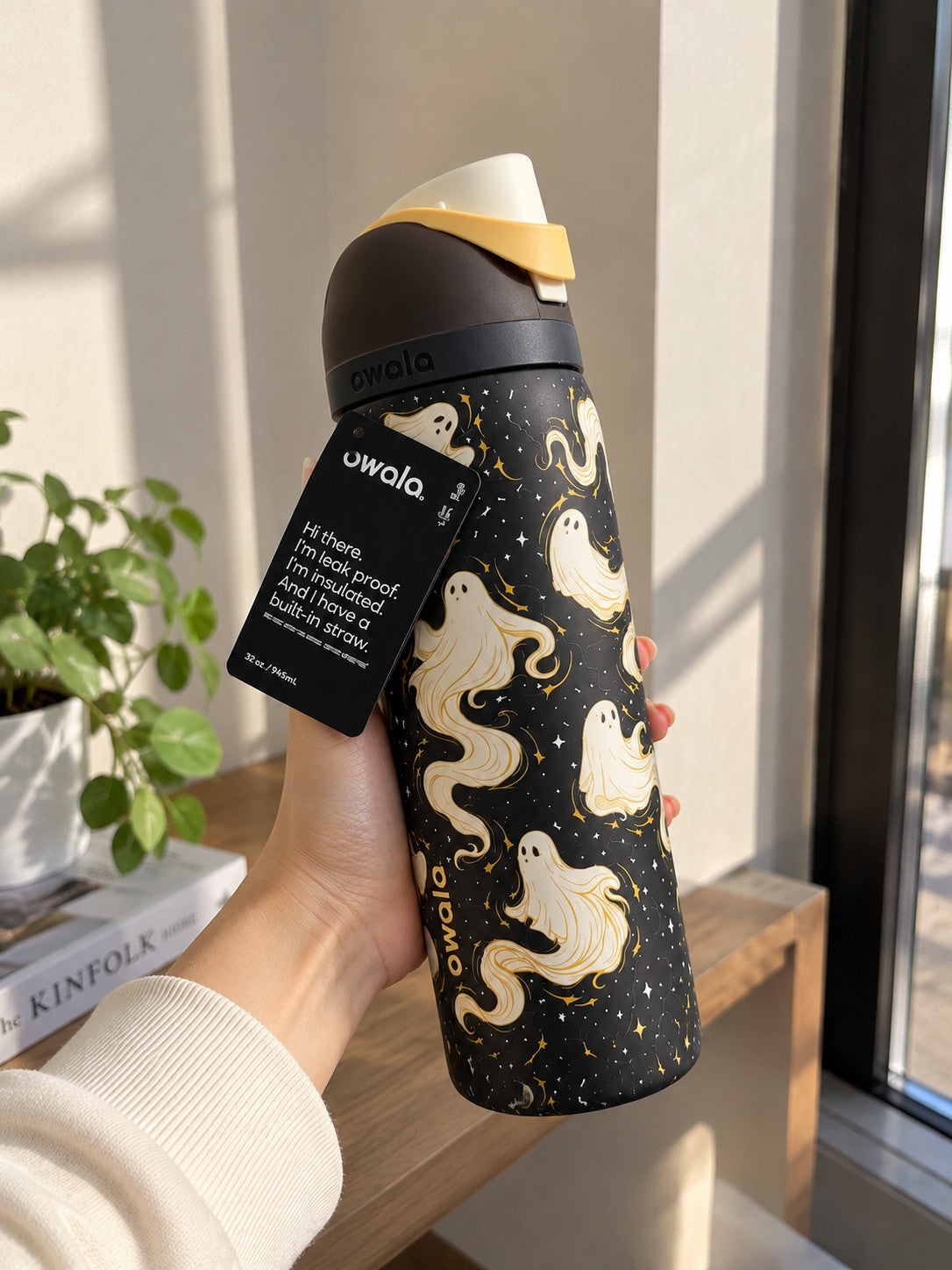 Halloween Themed 32oz Insulated Water Bottle with Built-In Straw - Spooky Ghost Design