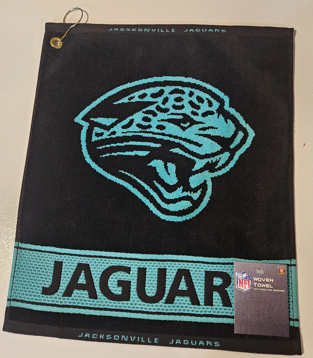 Jacksonville Jaguars Golf Towel with Clip - Embroidered Team Logo, High-Quality Golf Accessory