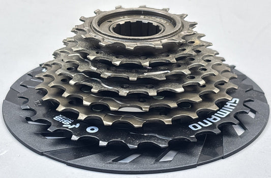 Shimano 7-Speed 14-28 Tooth Screw-On Bicycle Freewheel - Durable Cycling Component