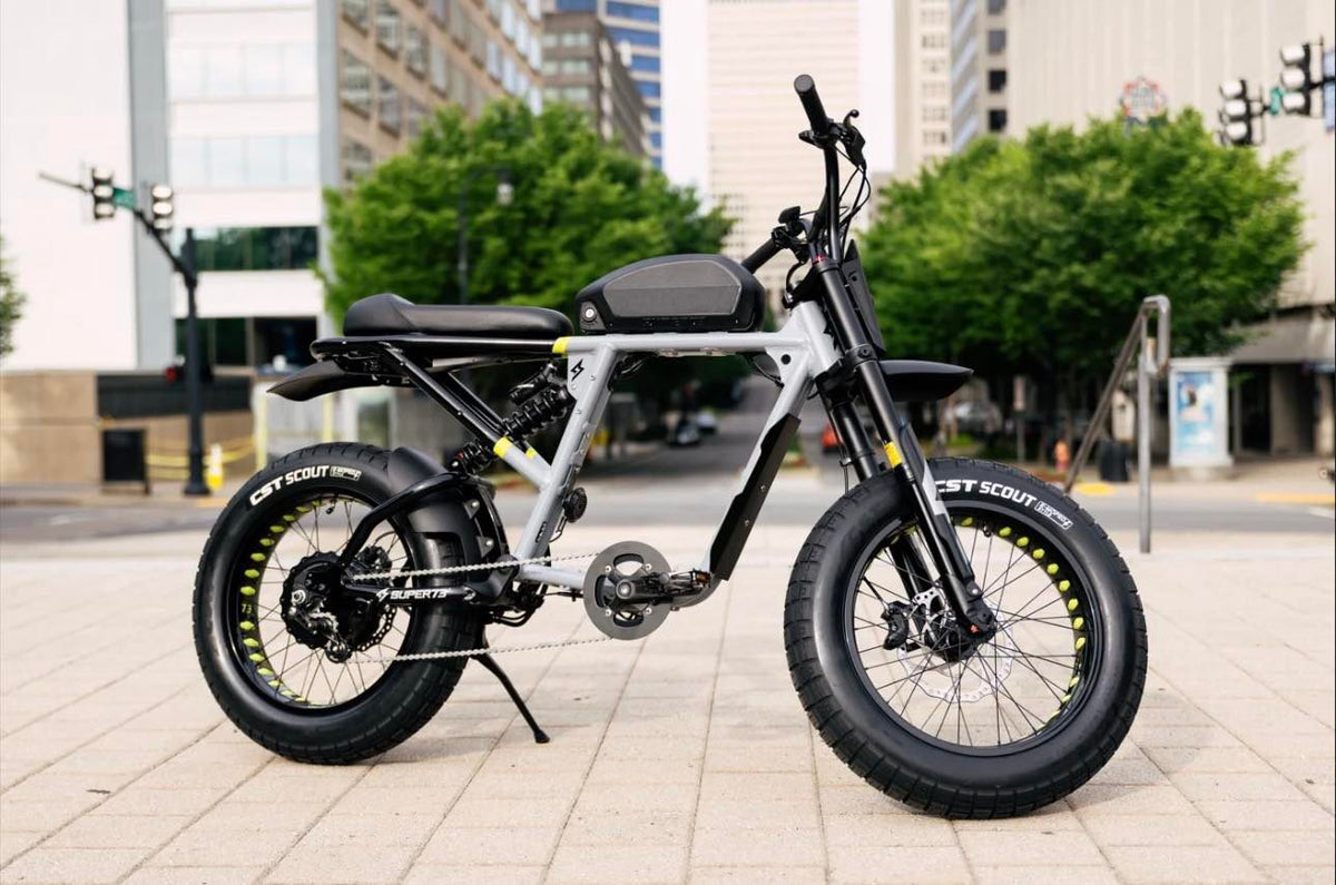 20X4.00 CST Scout E-Moped Fat Bike Tire - Dual Purpose Road and Cyclocross