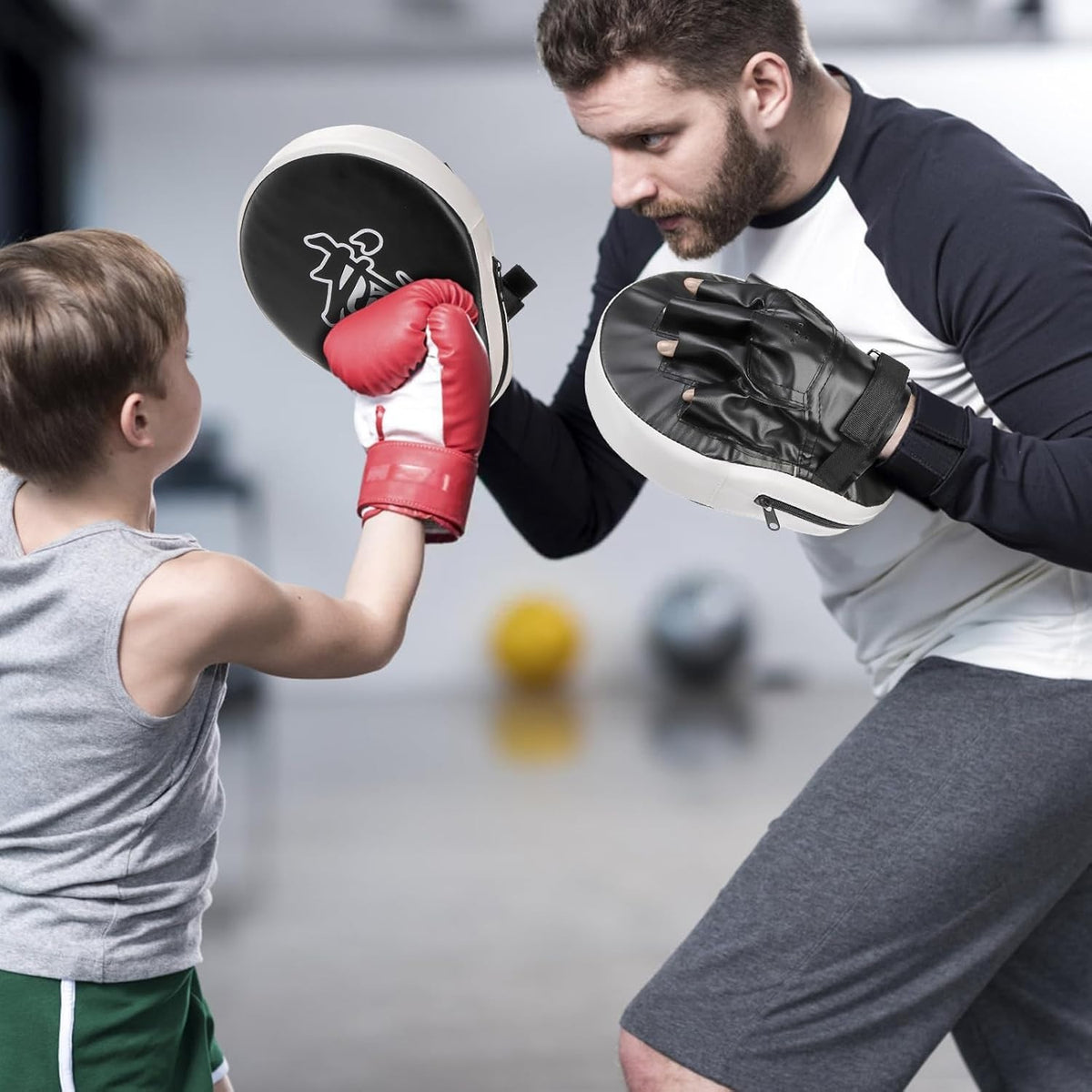 2-in-1 Boxing Punch Mitts and Kick Pad Set for Martial Arts Training