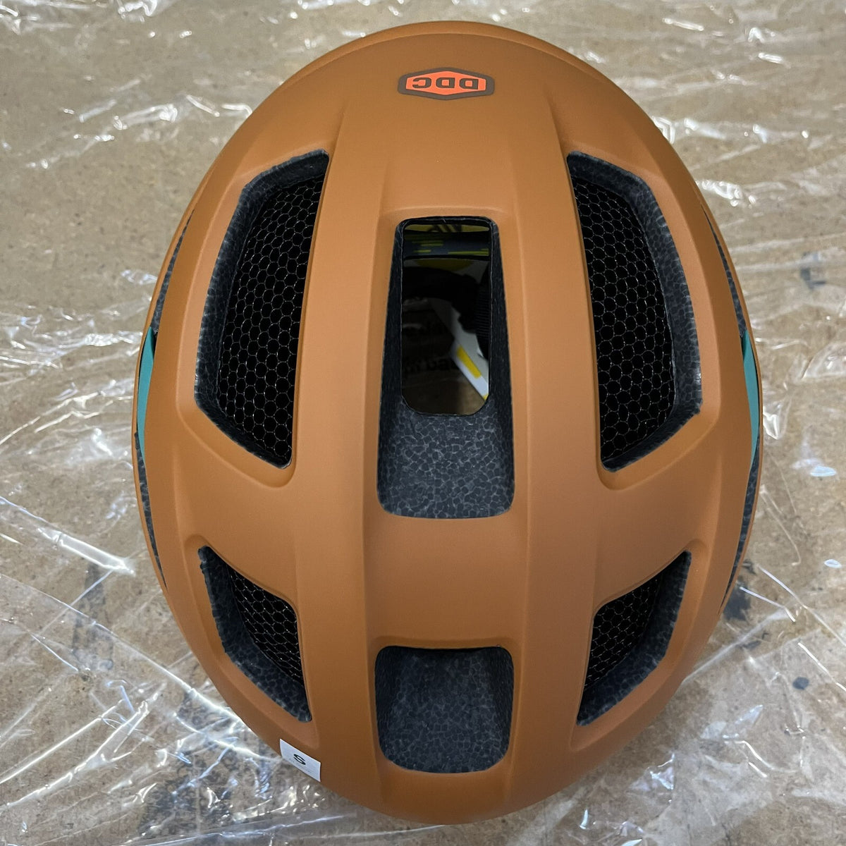 Road Cycling Helmet with MIPS & Ventilation - Matte Draplin, Small