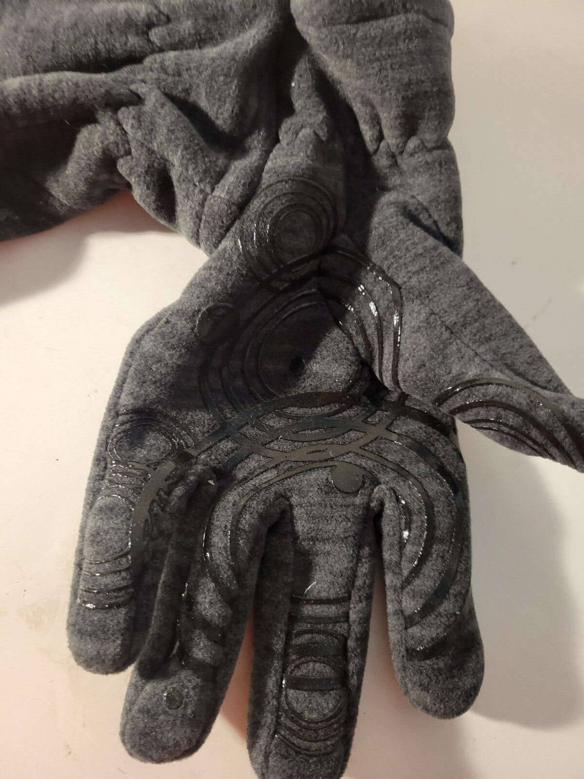 Women's Apres Orbit Micro-Fleece Gloves - Medium Dark Gray NWT