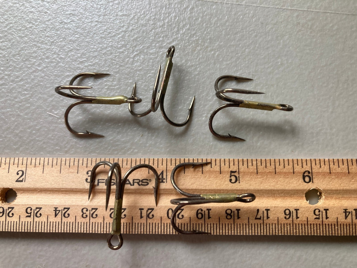 Treble Fishing Hooks 100 Pack - Sharp, Bronze, 3X Strong, #1 Size