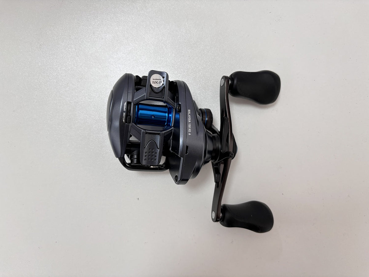 Baitcasting Fishing Reel 8.2:1 Gear Ratio, Right Hand, Compact, Durable