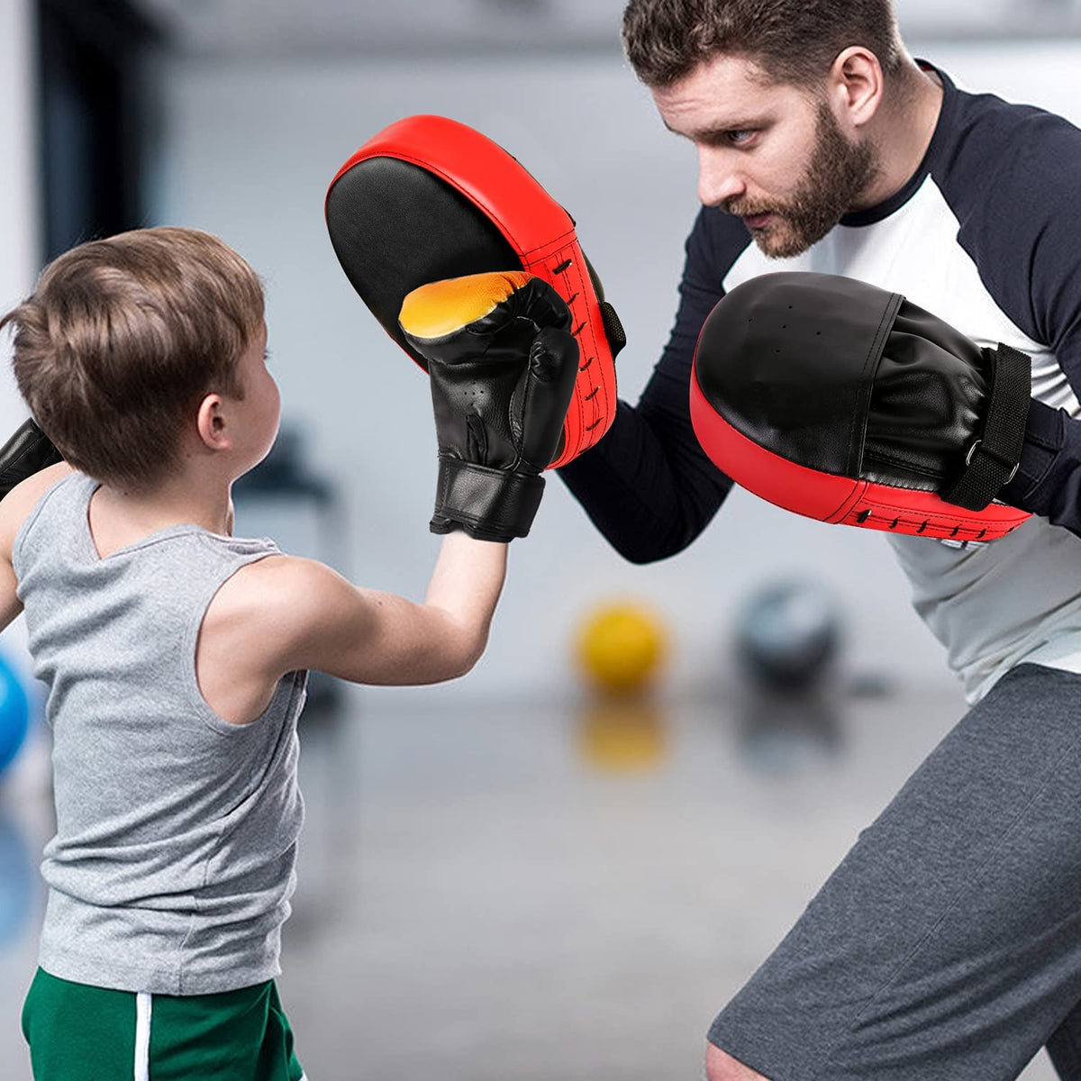 Boxing Mitts and Kick Pad Set for MMA Kickboxing Taekwondo Training - Black & Red