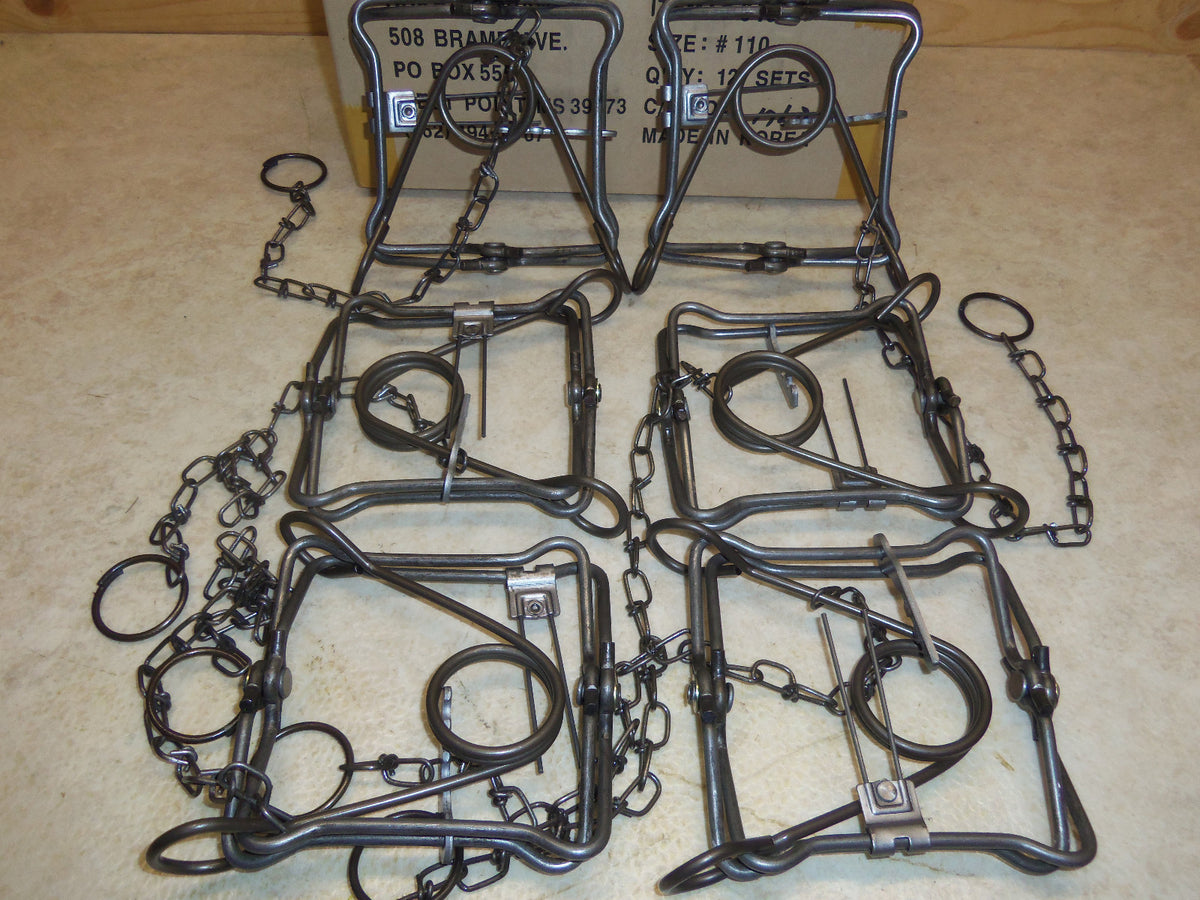 6 Pack Body Grip Traps for Muskrat Mink & Weasel Control - 4.5-inch Jaw Spread