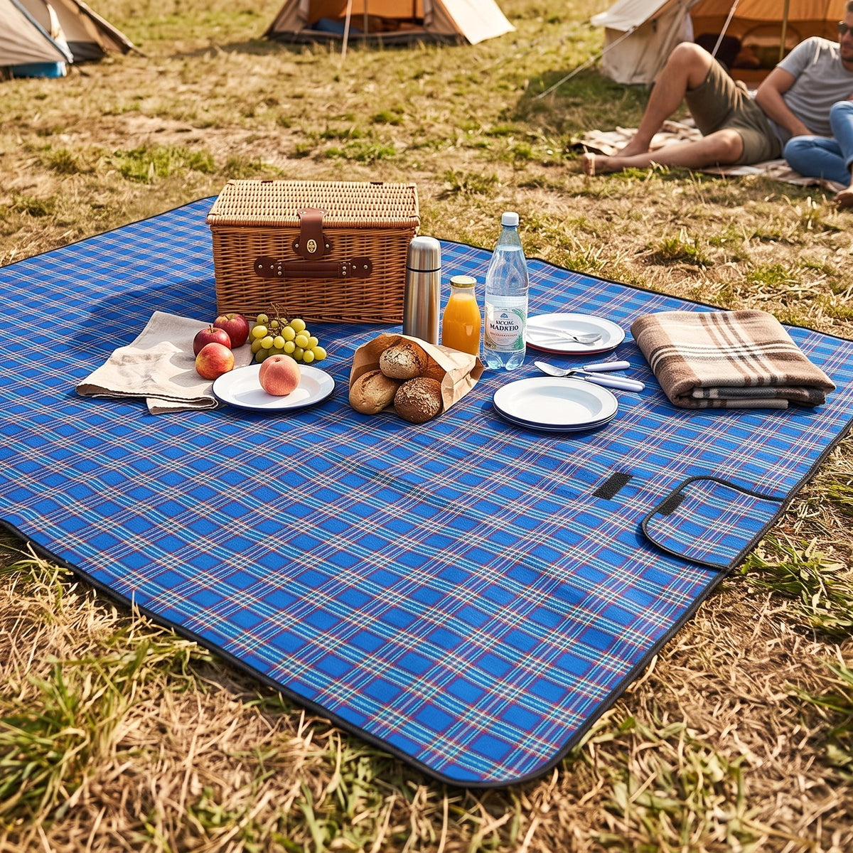 Outdoor Waterproof Beach Mat Portable Camping Blanket for Picnics and Outdoor Activities