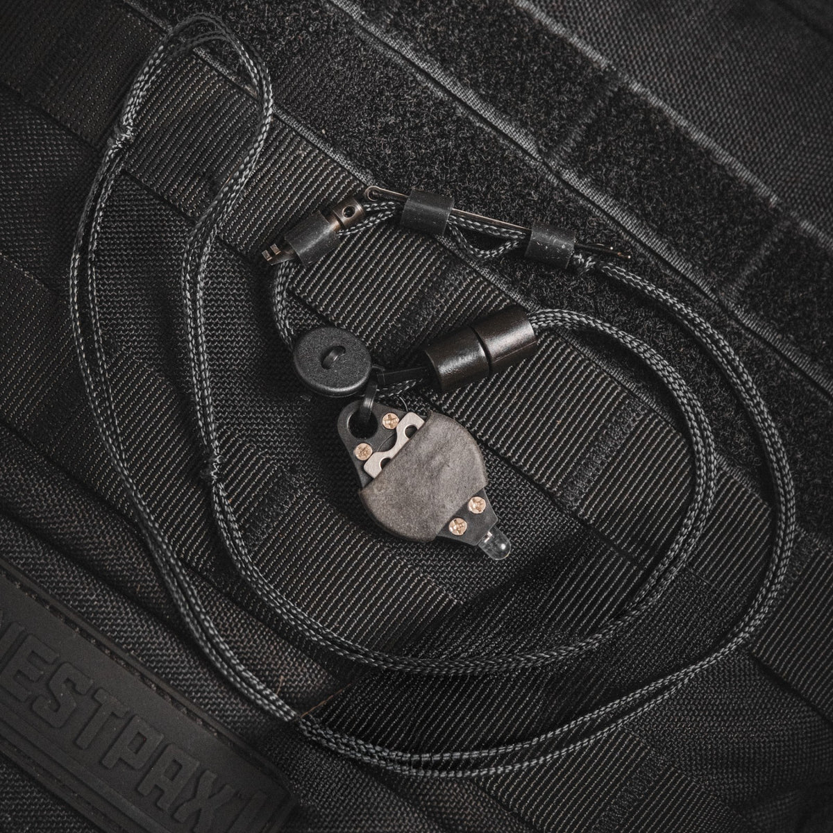Emergency Survival Necklace Kit with Micro Light & NFC NFC NFC NFC