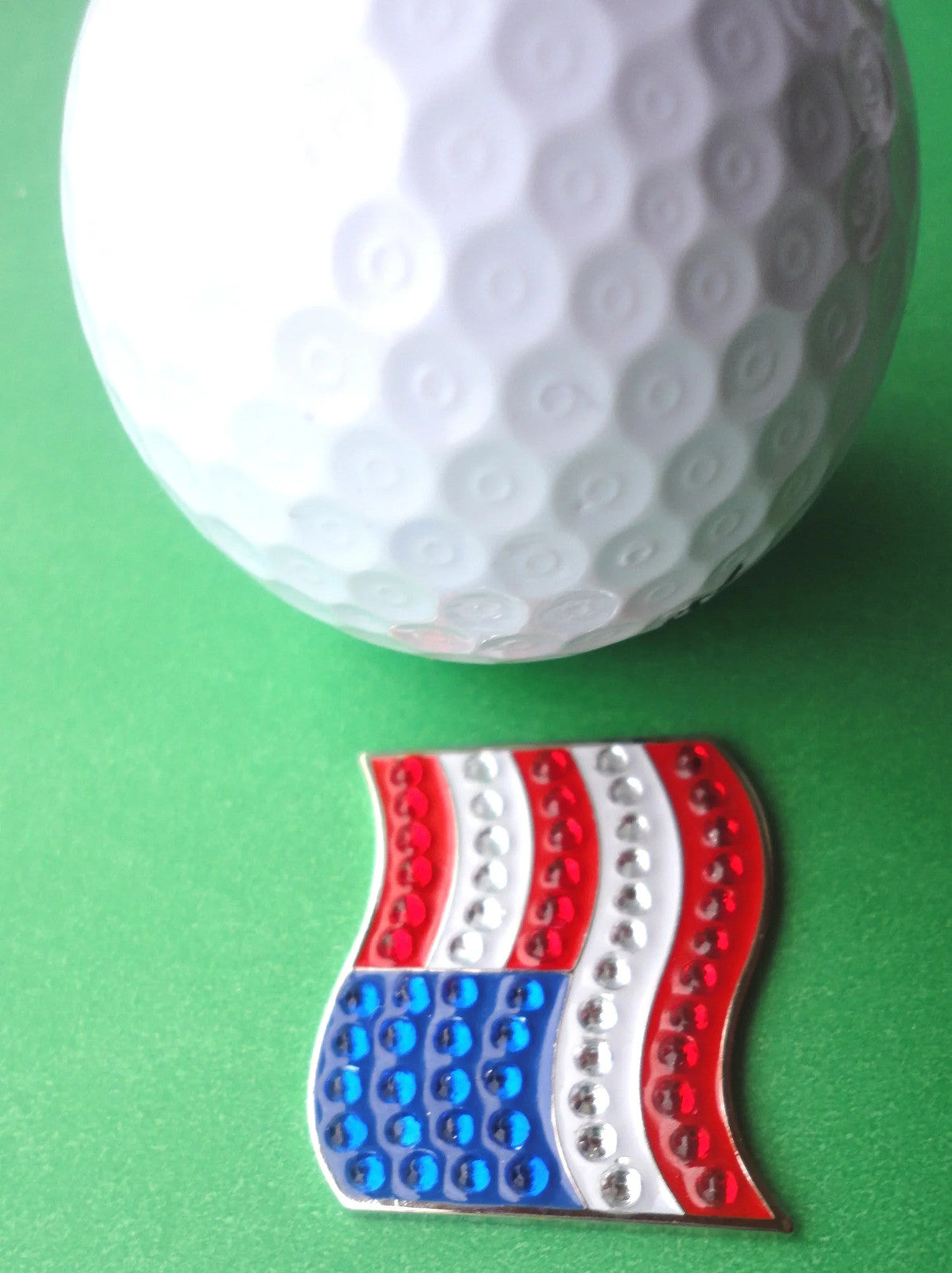 American Flag Golf Ball Marker with Crystals - High Quality USA Flag Accessory