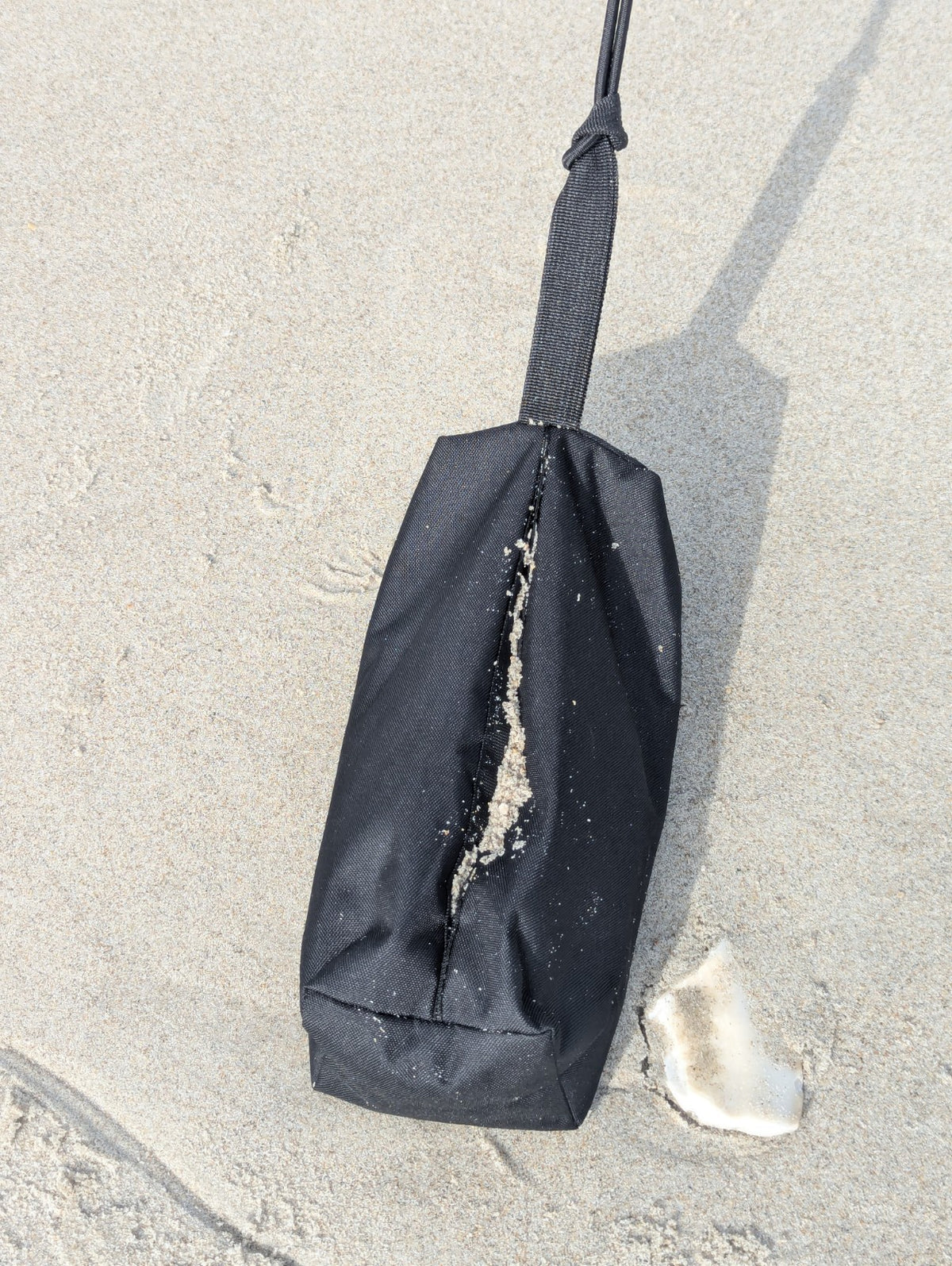 Beach Shade Weight Kit with Sand Pouches & Clamp Attachments