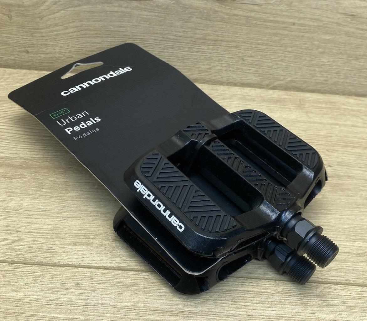 Cannondale Urban Alloy Bike Pedals 9/16” Black - Durable Platform with Rubber Grip