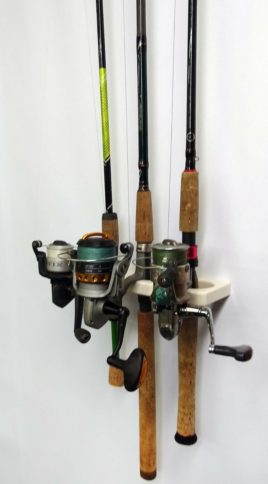 Marine Fishing Rod Holder Wall Rack with Bungee Lock for Boats - Seafoam White