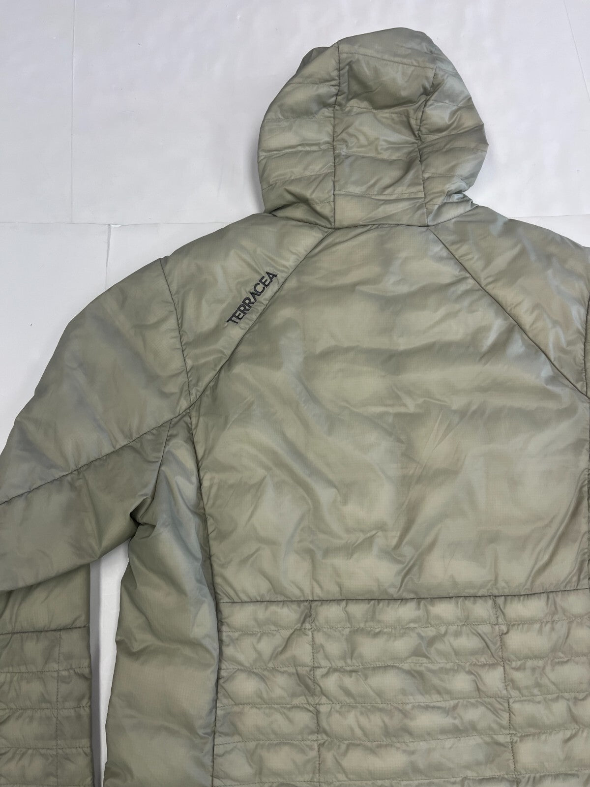 Men's Puffer Winter Ski Jacket - Gray Quilted Insulated Coat with DWR
