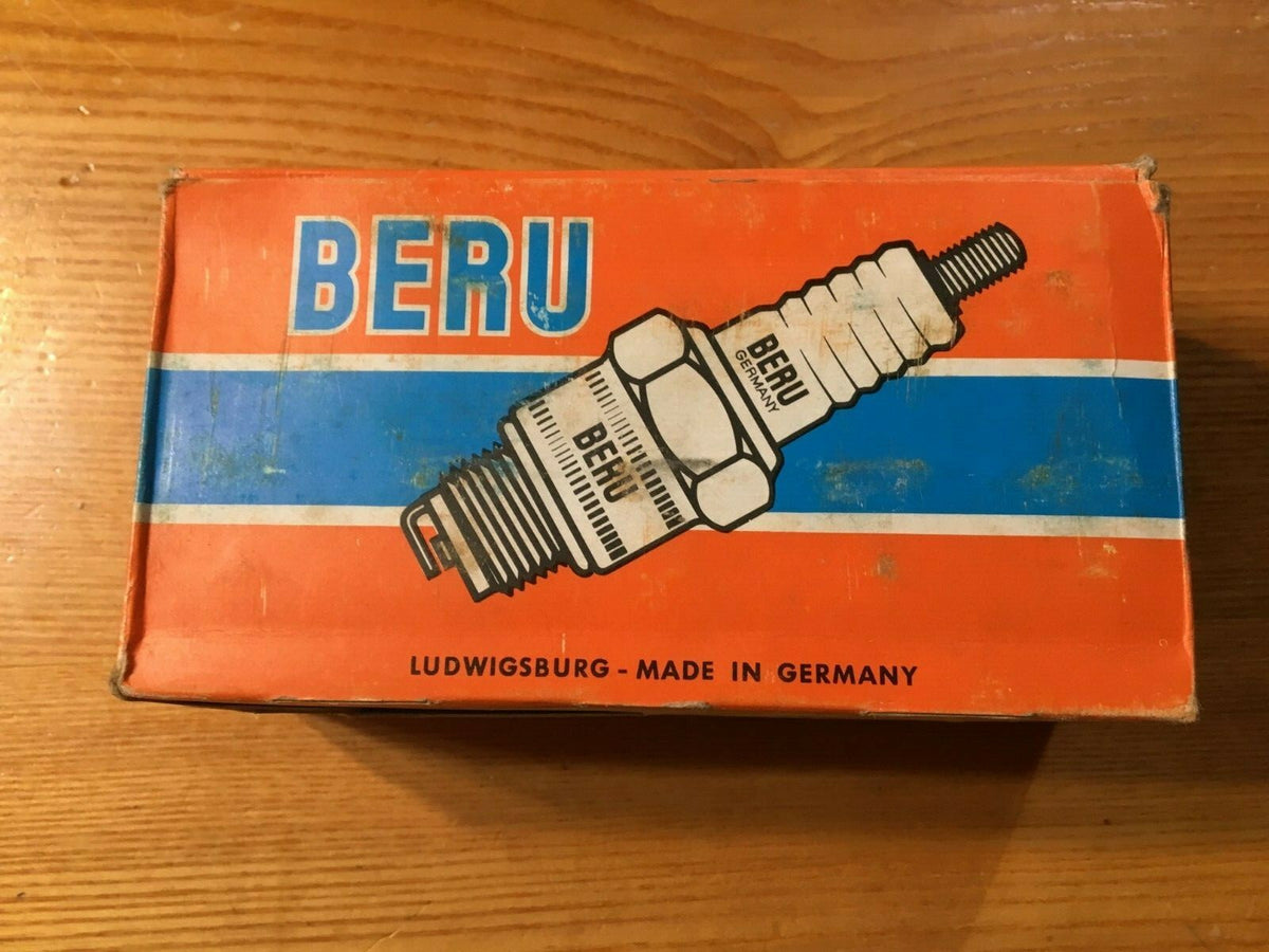 Vintage Spark Plugs Set of 10 NOS Beru 260/18 A8 K8 for German Engines