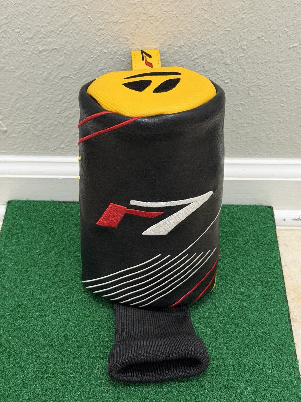TaylorMade R7 Mini Driver Golf Head Cover Reversible New