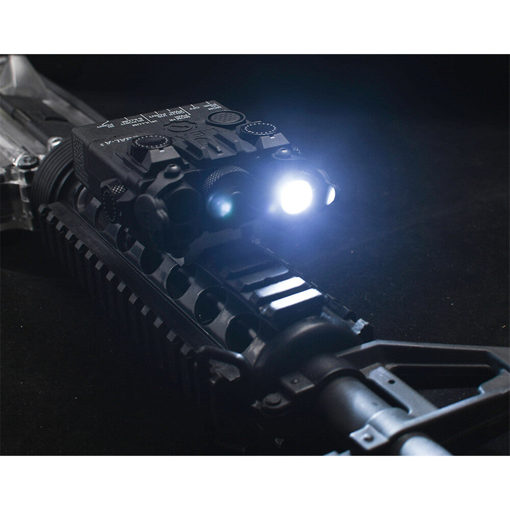 Infrared Aiming Laser with White Strobe Light for Hunting and Shooting