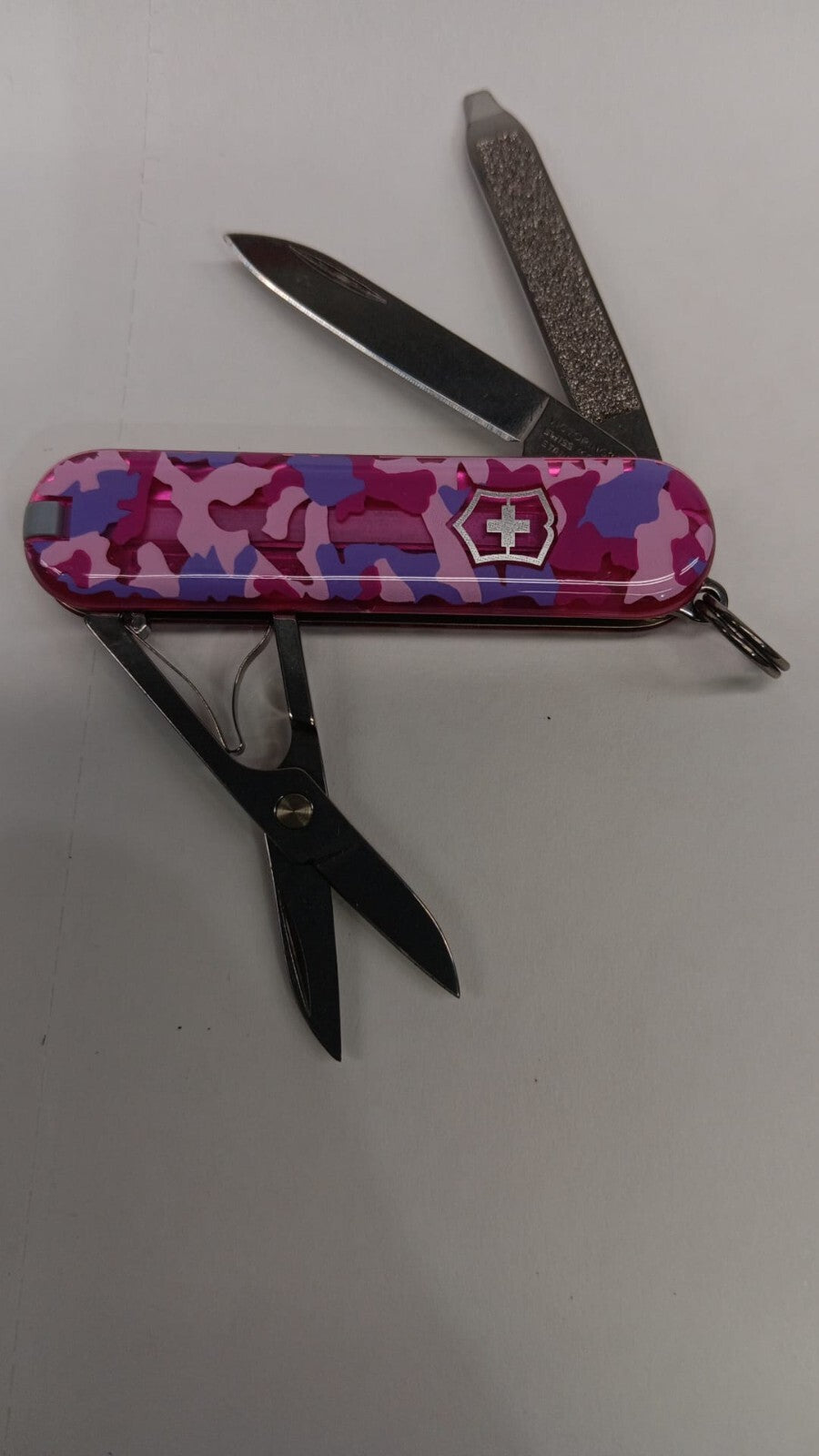 Victorinox Swiss Army SD Classic Pink Camo Multi-Tool Knife