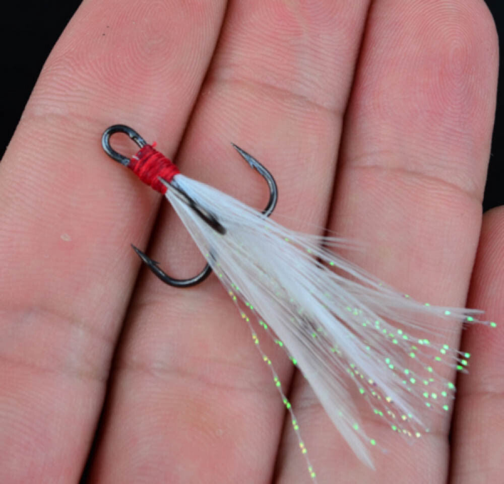 50Pcs Strong Feather Dressed Treble Fishing Hooks Set - Sizes 2-10