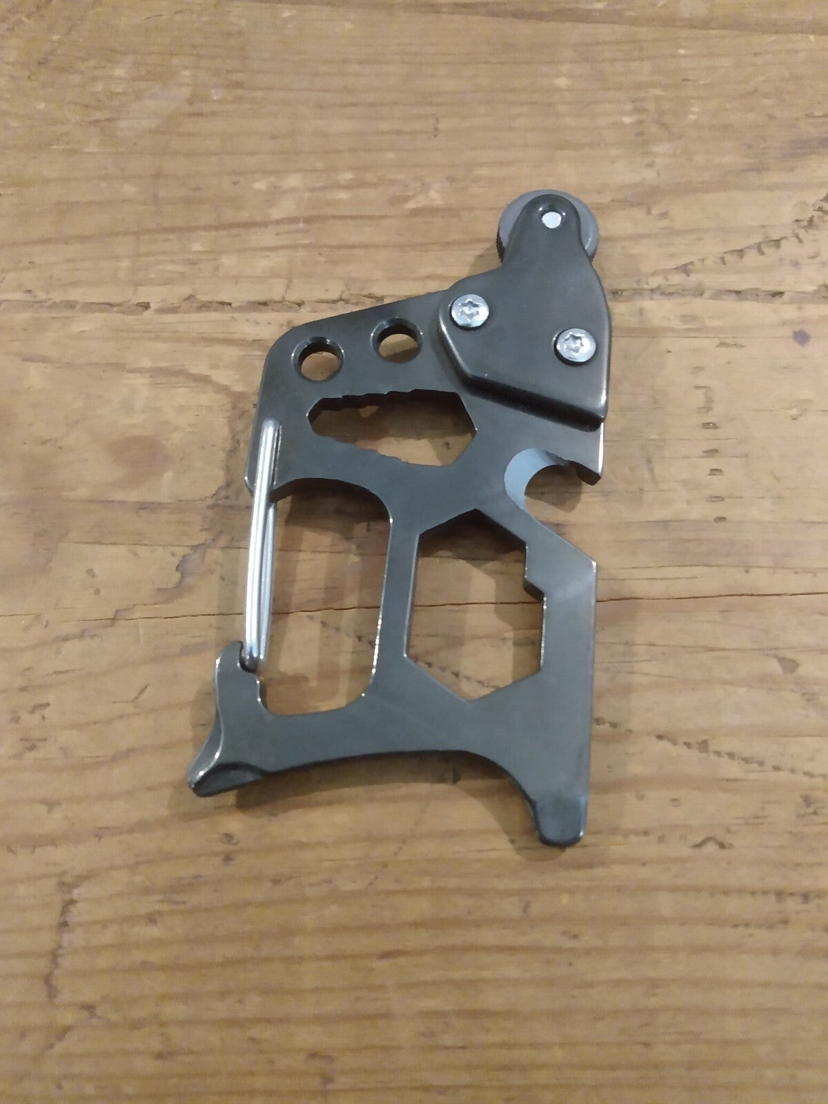 Multitool Carabiner with Fire Starter Camping Survival Gear