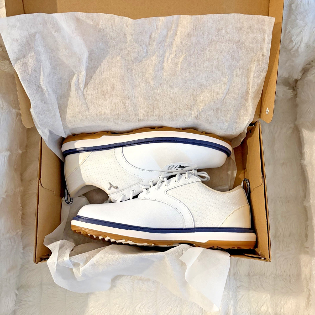 Women's Golf Shoes Spikeless Leather Comfort & Traction - White Blue