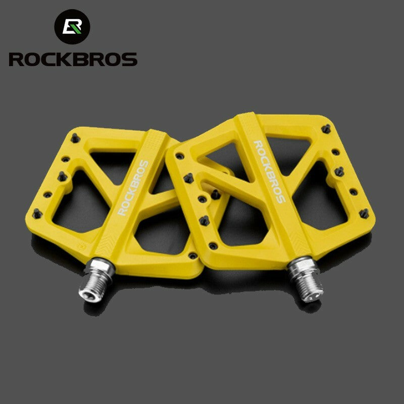Lightweight Nylon Bicycle Pedals with DU Bearings - 9/16 Inch Widened Platform