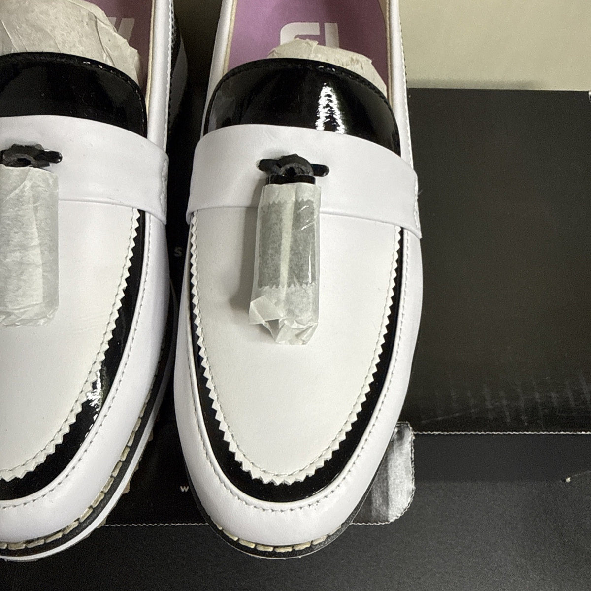 Women's Slip-On Golf Shoes FJ Sandy #92383 White Black Size 6W Wide