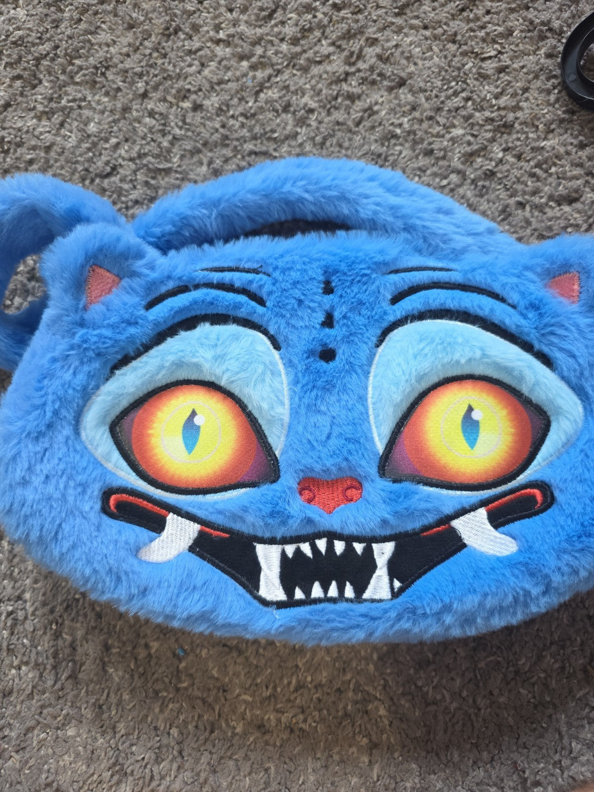 K-Pop Demon Hunters Derpy Bag - Winter Sports & Snowboarding Accessory
