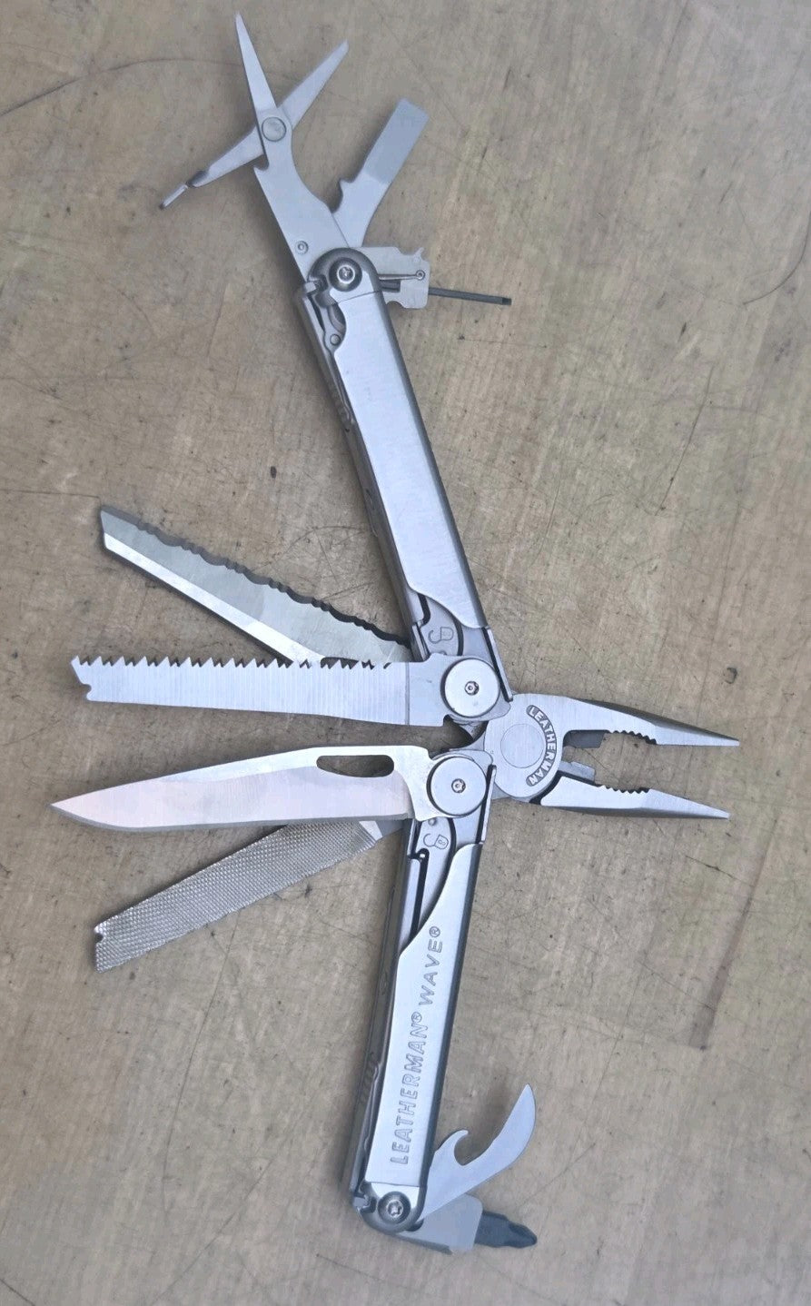 Leatherman Wave Multi-Purpose Tool 831097 with Pouch - Durable Hand Tool