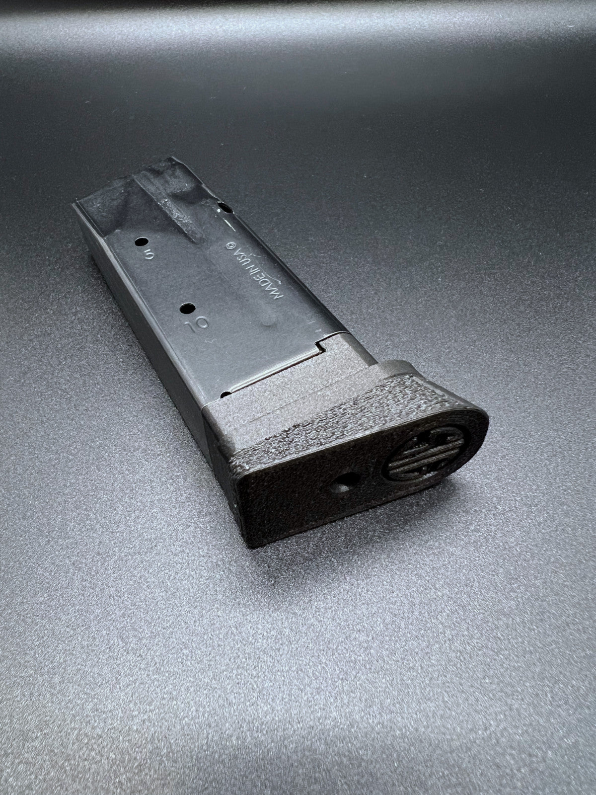 P365 Magazine Adapter with Pinky Extension for Sig Sauer 10-Round Magazines