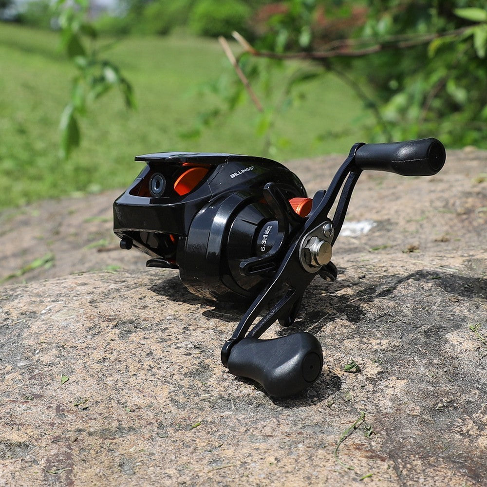 Baitcasting Fishing Reel 7.2:1 Metal Spool, Magnetic Cast Reel, Versatile Use