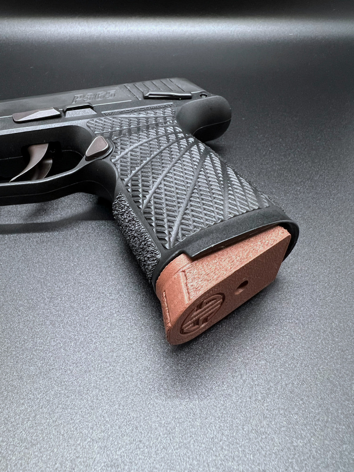 P365 Magazine Adapter with Pinky Extension for Sig Sauer 10-Round Magazines