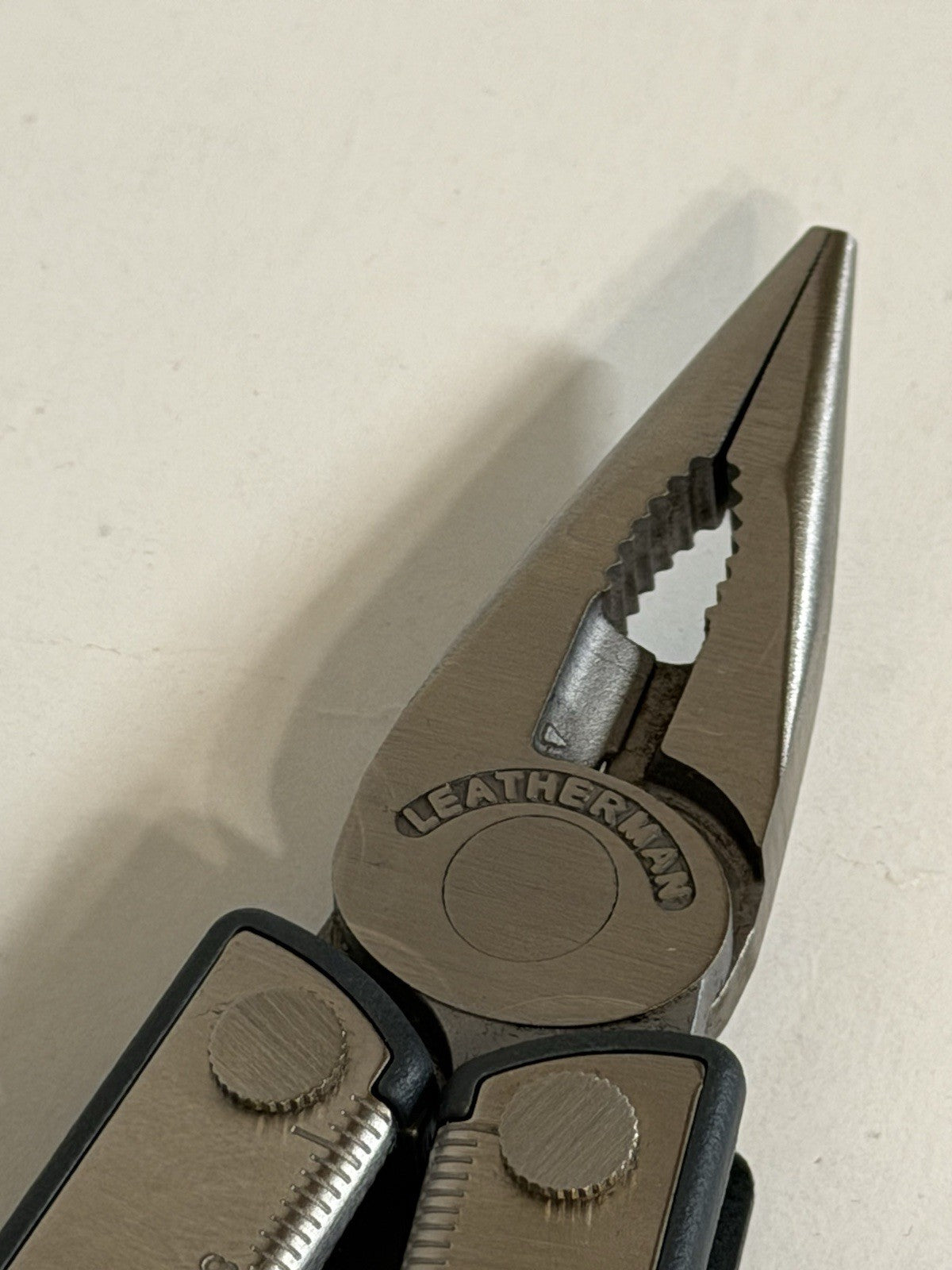Leatherman Fuse Stainless Steel Multi-Tool Pliers with Leather Sheath