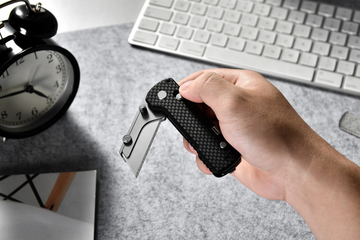 Utility Knife with Folding Screwdriver - Carbon Fiber Handle, G10 Blade