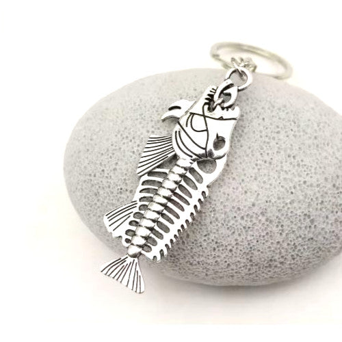 Fishing Skeleton Fish Bones Keychain Pendant Nautical Gift for Anglers