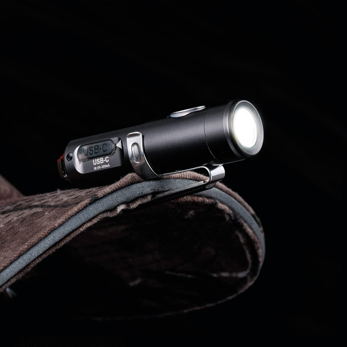Magnetic Keychain Flashlight 650 Lumens USB-C Rechargeable Water-Resistant