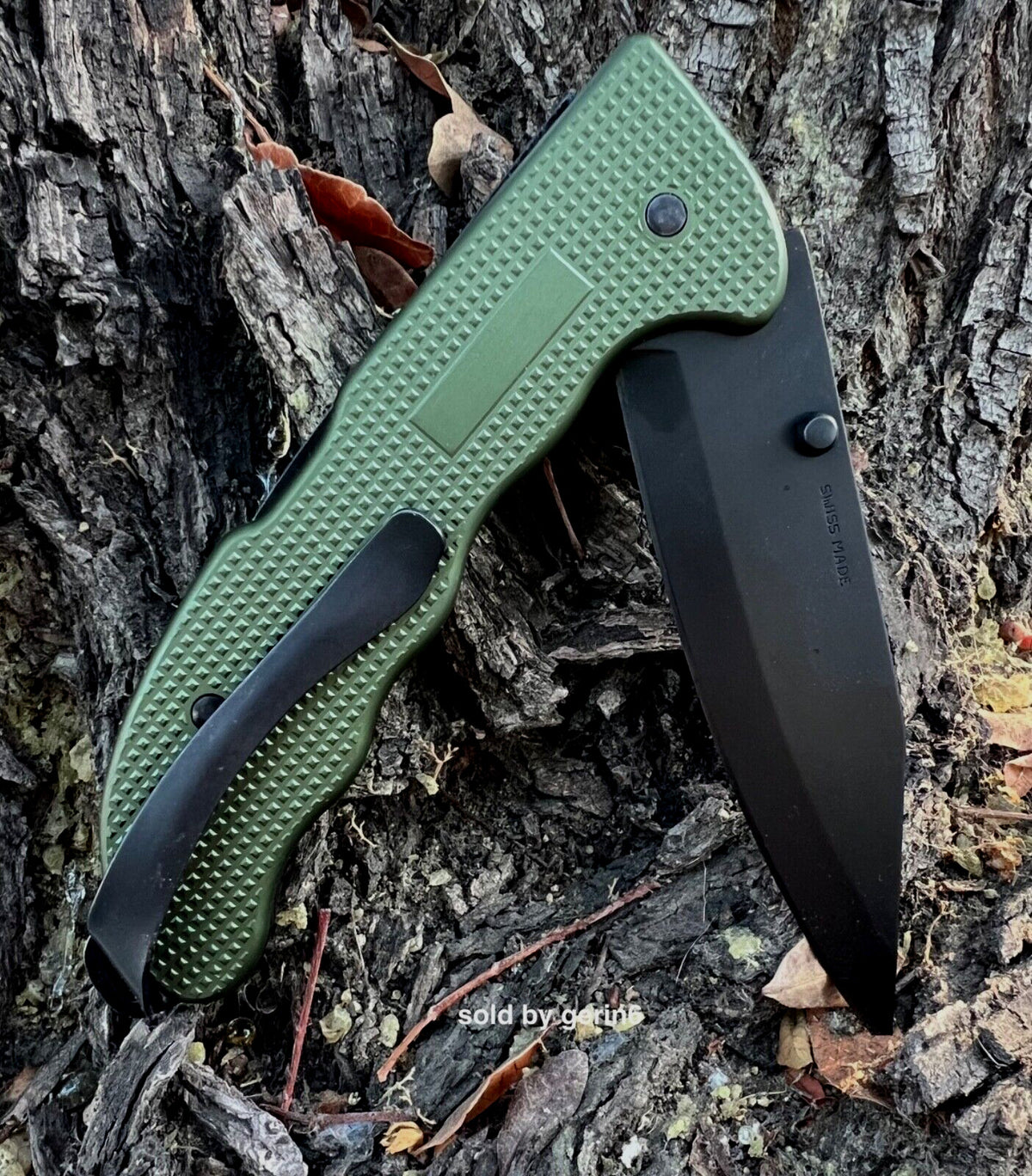 Victorinox Swiss Army Knife Evoke BSH Alox Olive Green Locking Blade