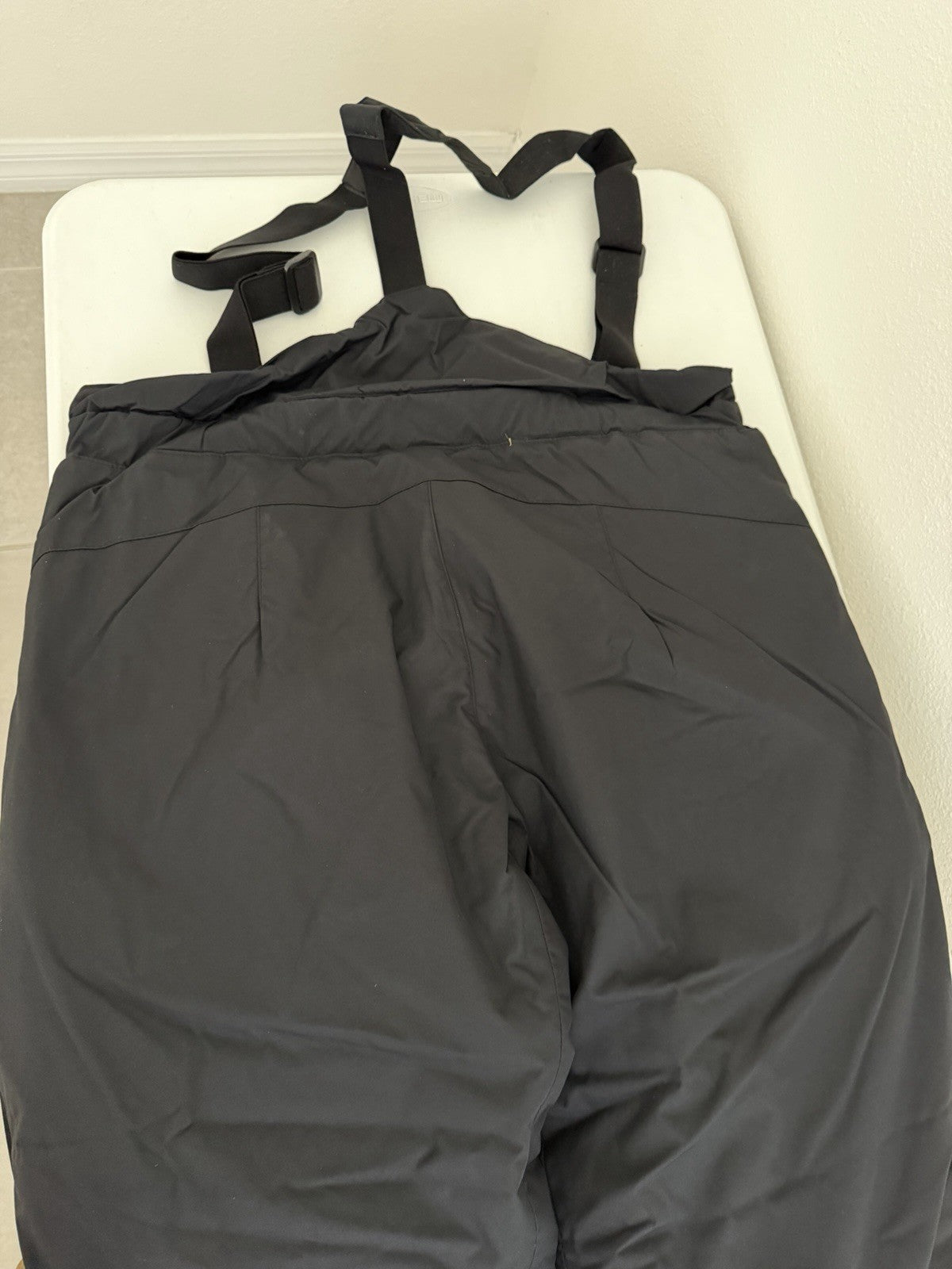 Men's Insulated Snowmobile Highpants with Flotation Technology - Black, Size M