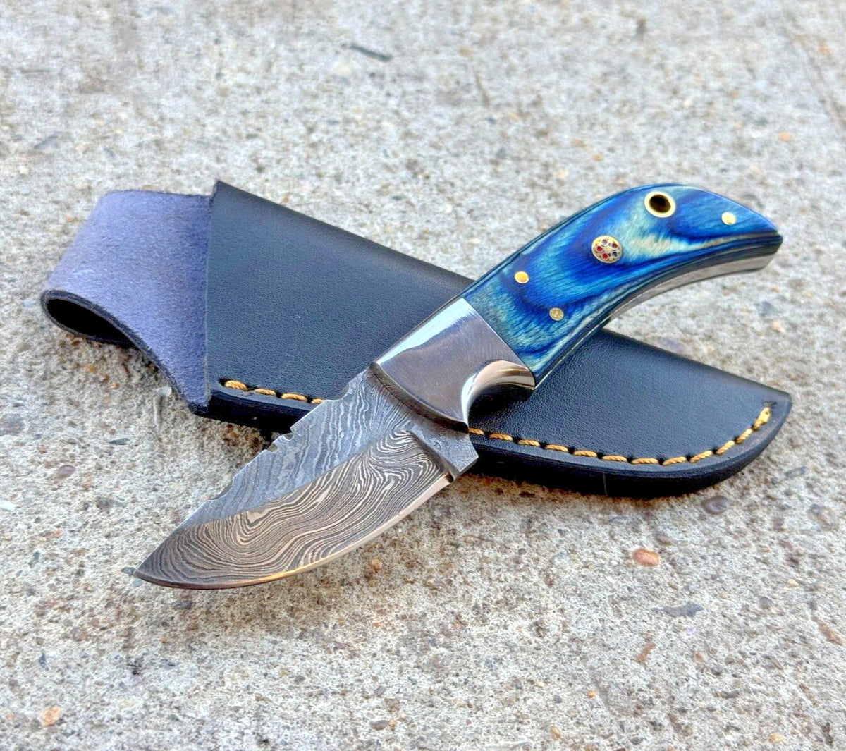 Handmade Damascus Folding Knife with Multiple Color Variants