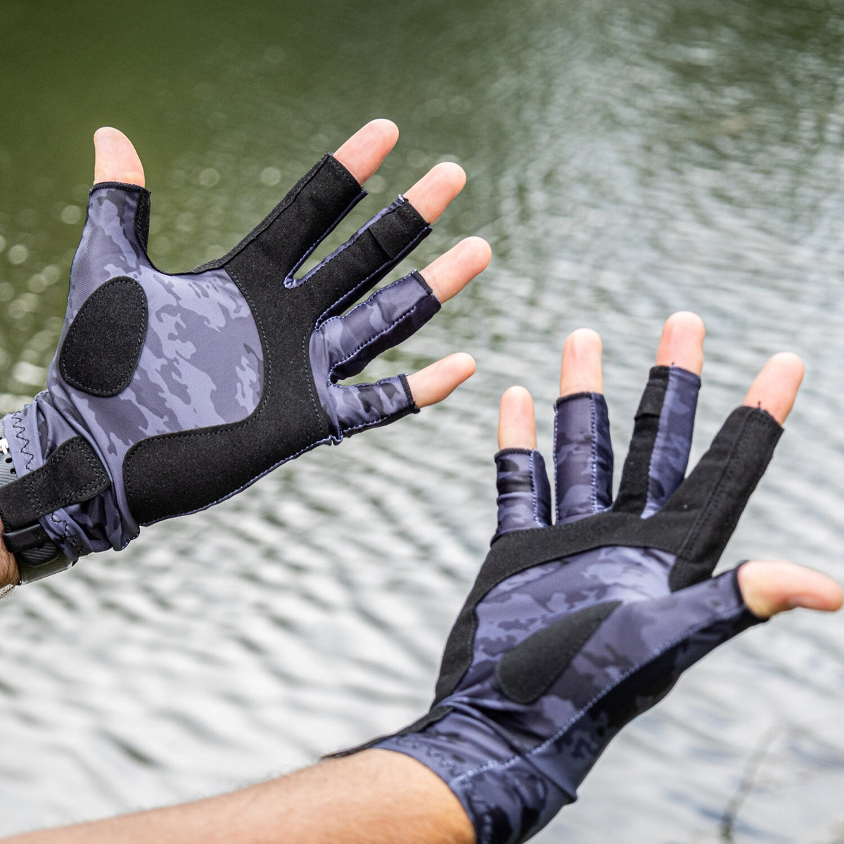 UV Fishing Gloves UPF 50 Sun Protection Fingerless Kayak Gloves - Reaction Tackle